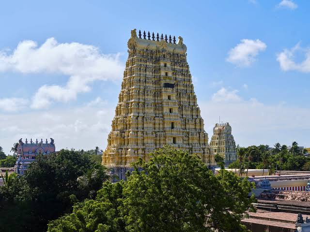 Premium Beach View Resort Property Near (Ramanathan Swamy Temple )